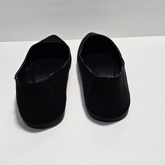 Charlotte Russe Black Pointy Flats - Picture 4 of 8